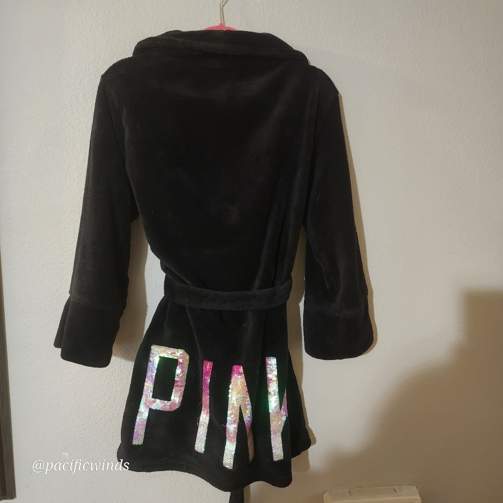 VICTORIA'S SECRET PINK BLACK SEQUIN ROBE XS